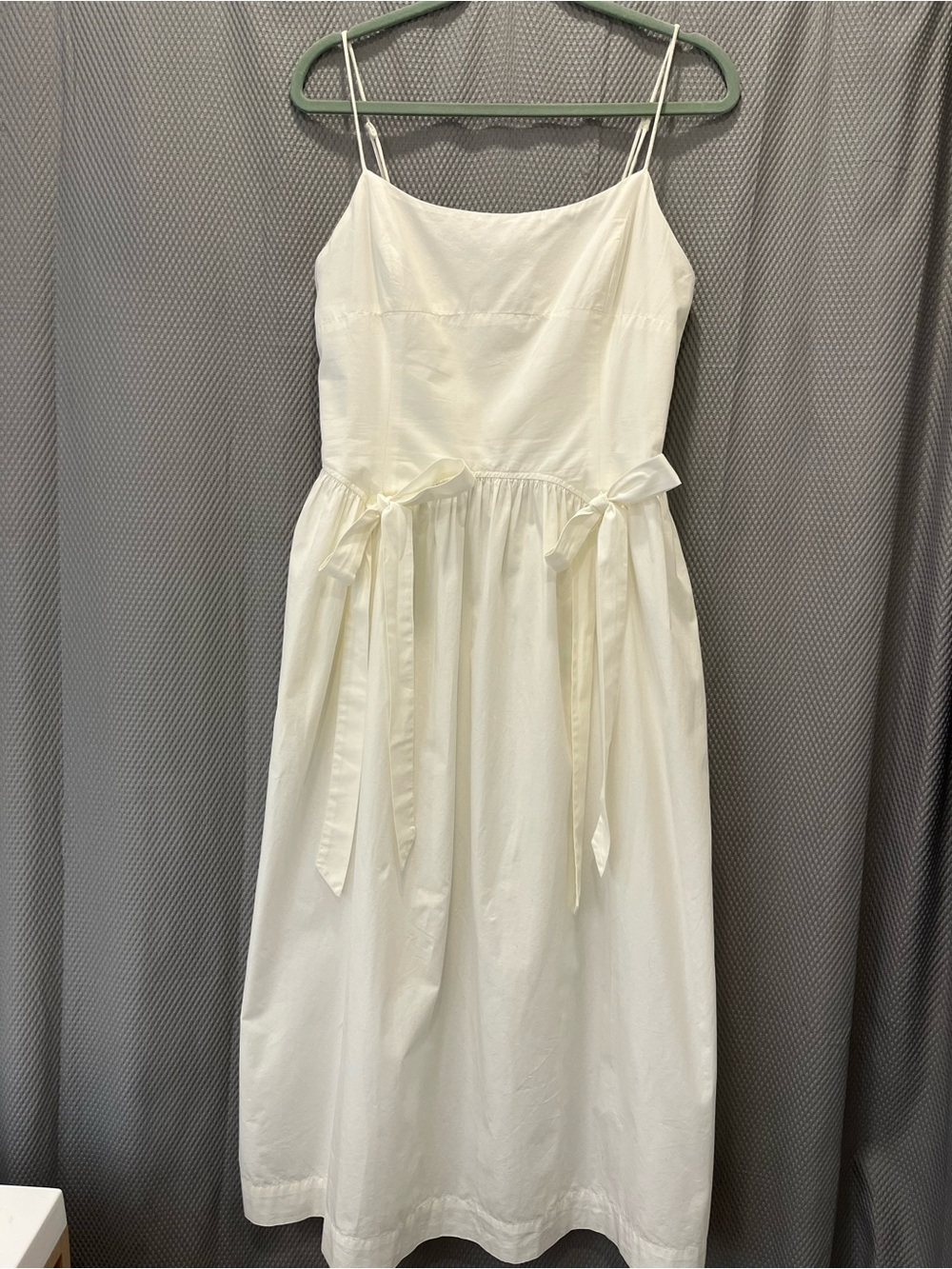 Damson Madder Penelope White Apron Dress - Picture 2 of 4